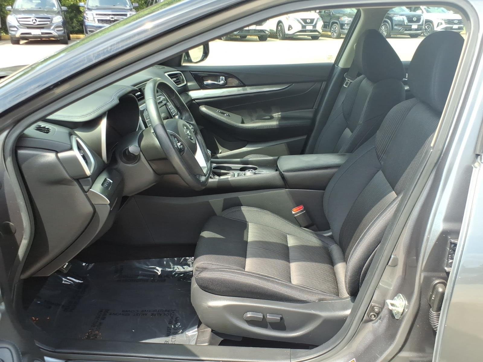 Used 2020 Gun Metallic Nissan S image 10