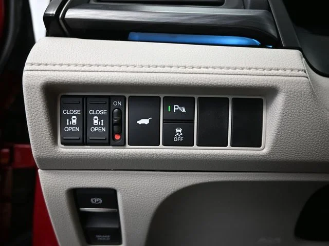 Certified Used 2025 Red Honda Elite image 33