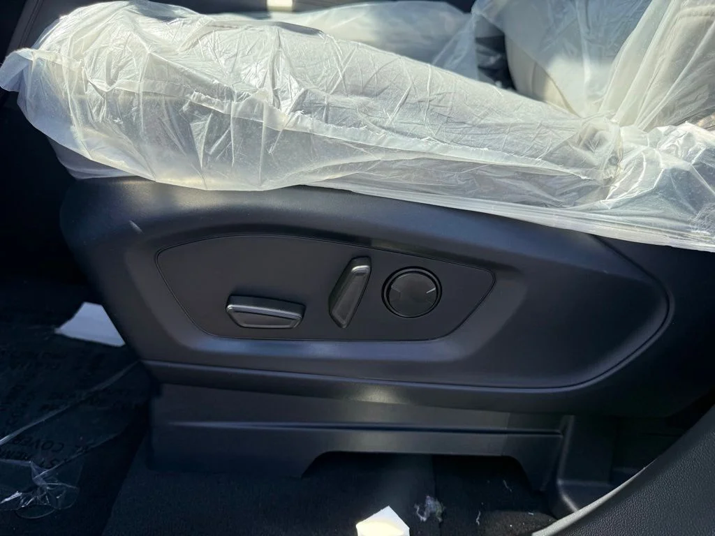 New 2026 Vapor Blue Metallic Ford Active image 16