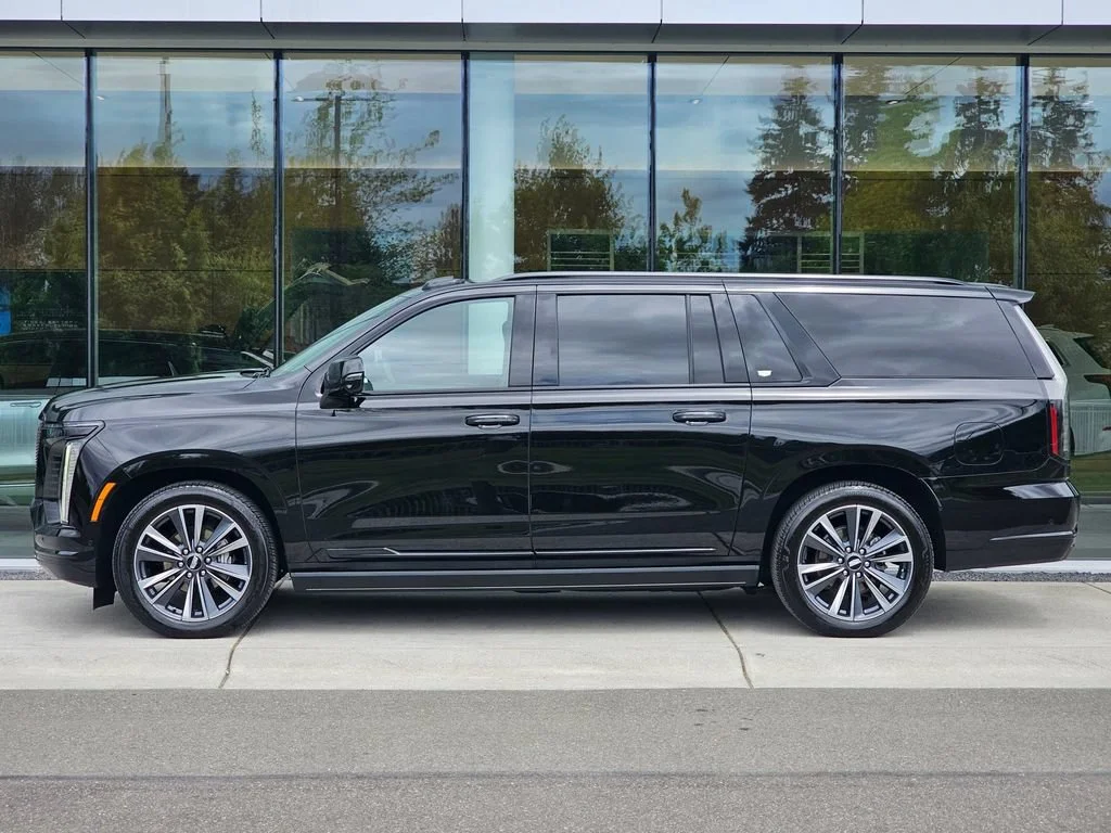 Certified Used 2026 Black Raven Cadillac Sport image 2