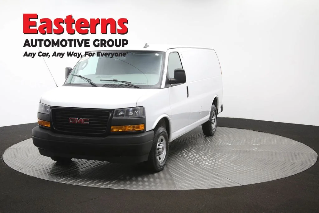 Used 2022 White GMC Work Van image 47