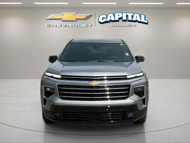 Used 2026 Gray Chevrolet High Country image 8