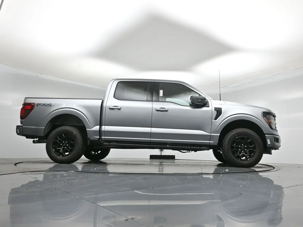 New 2026 Iconic Silver Metallic Ford XLT image 44