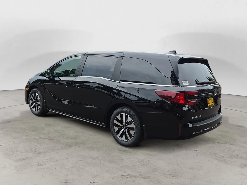 2026 Honda Odyssey EX-L - Photo 7