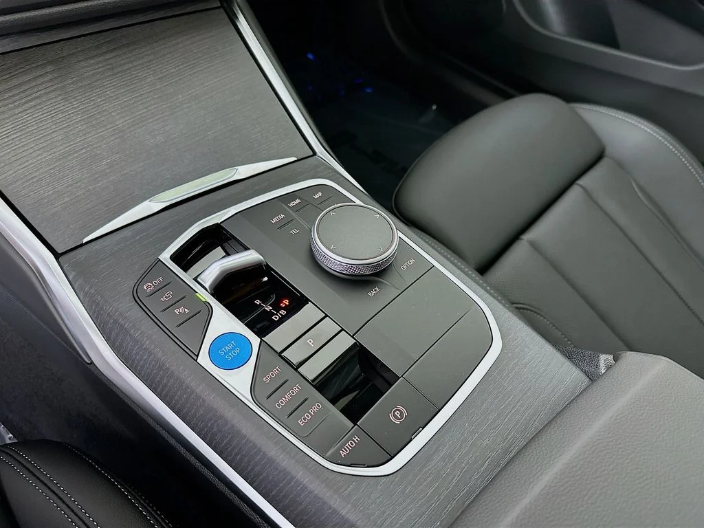 New 2026 Gray Metallic BMW xDrive40 image 22
