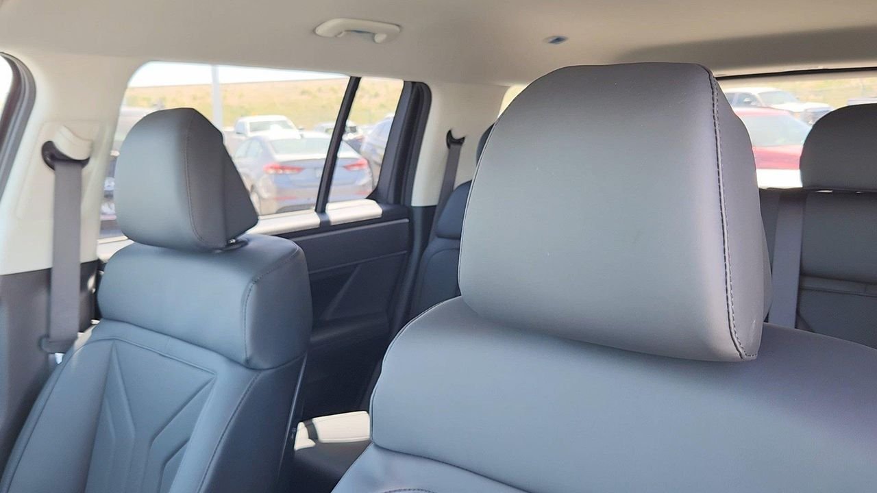 New 2026 Rockwood Green Hyundai SEL AWD image 9
