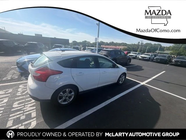 Used 2014 White Ford SE image 18