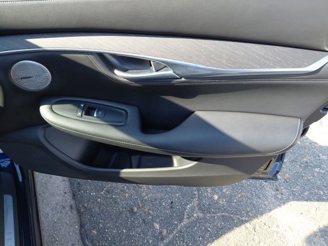 Used 2024 Blue INFINITI SENSORY image 31