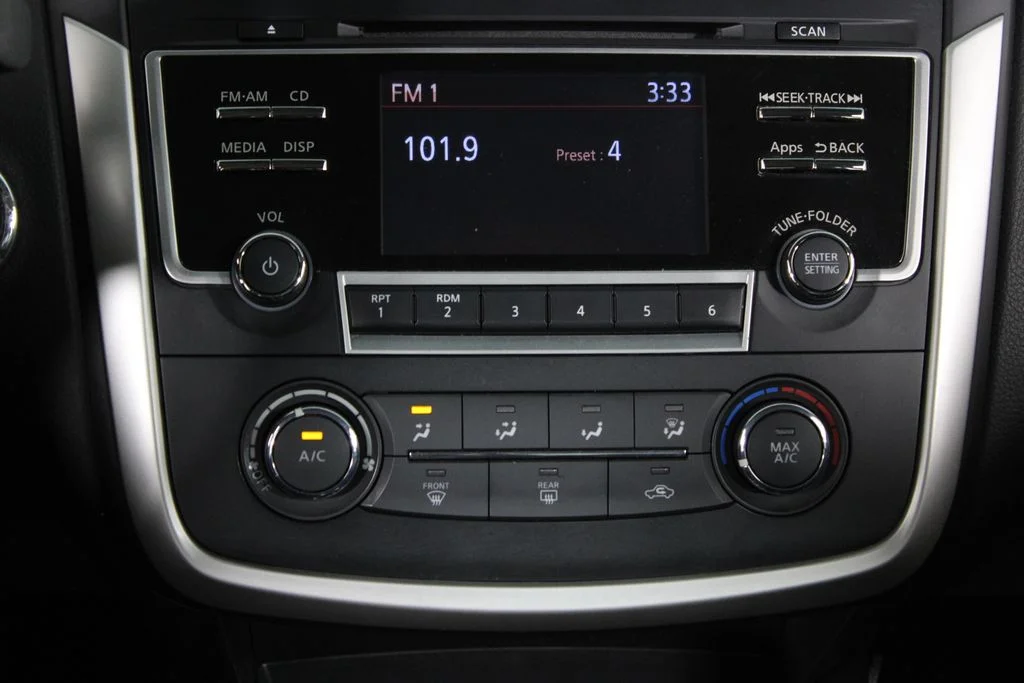 2016 Nissan Altima S - Photo 8