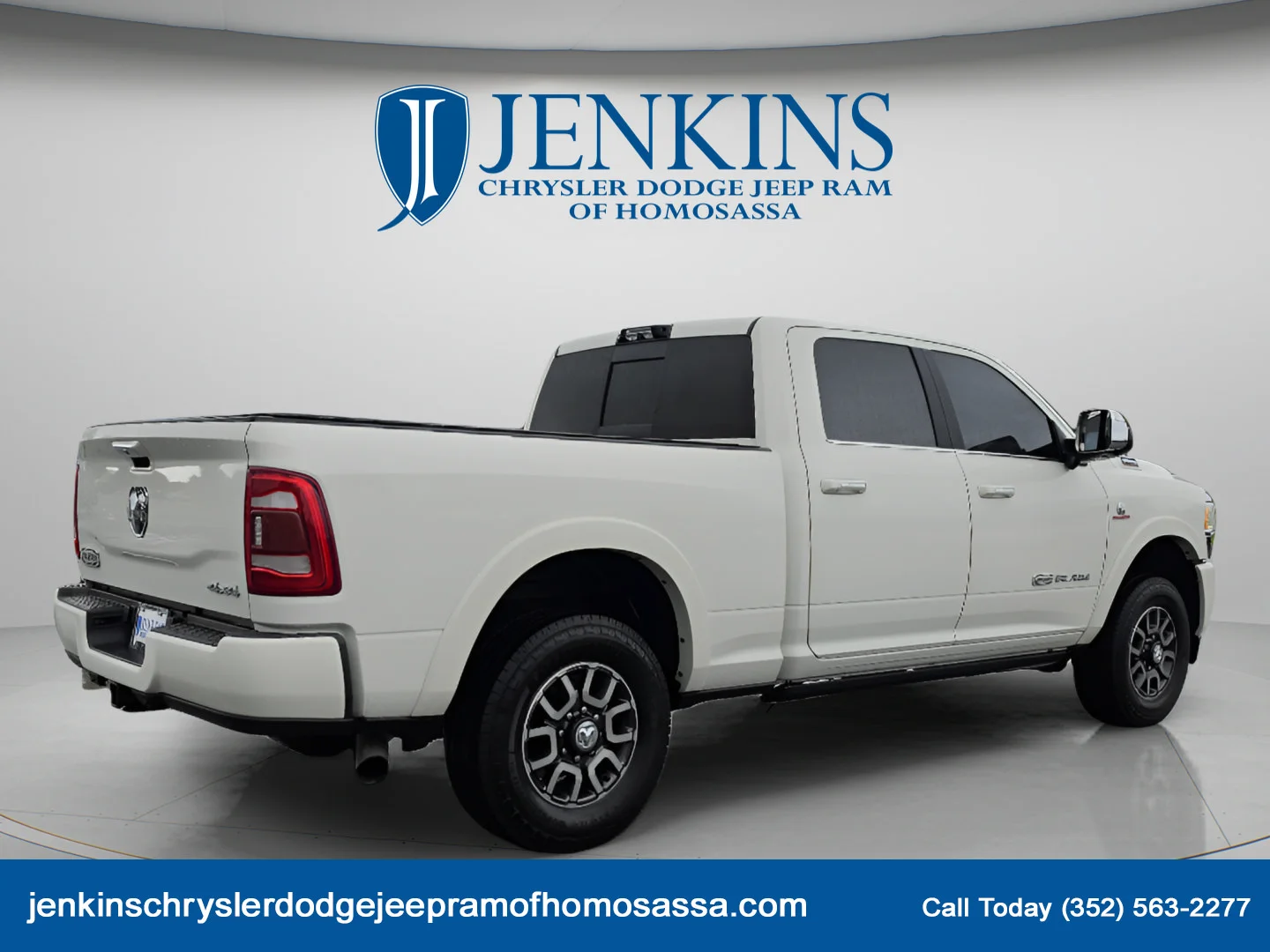 Used 2022 Pearl White Ram Longhorn image 4