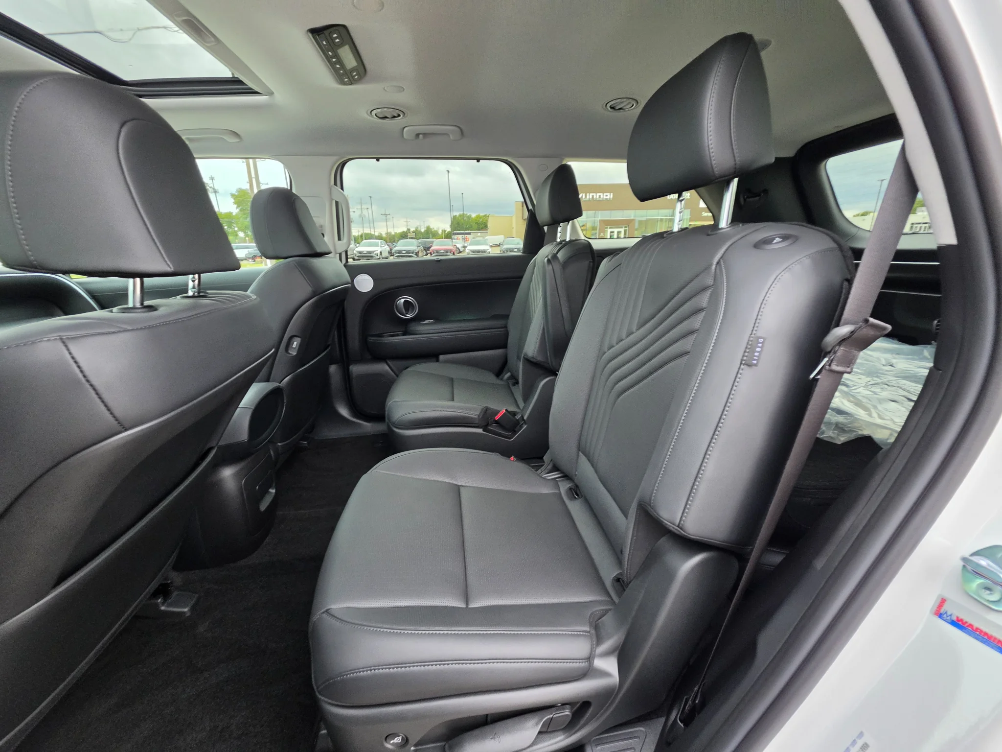 New 2027 Creamy White Pearl Hyundai SEL Premium 7P image 23
