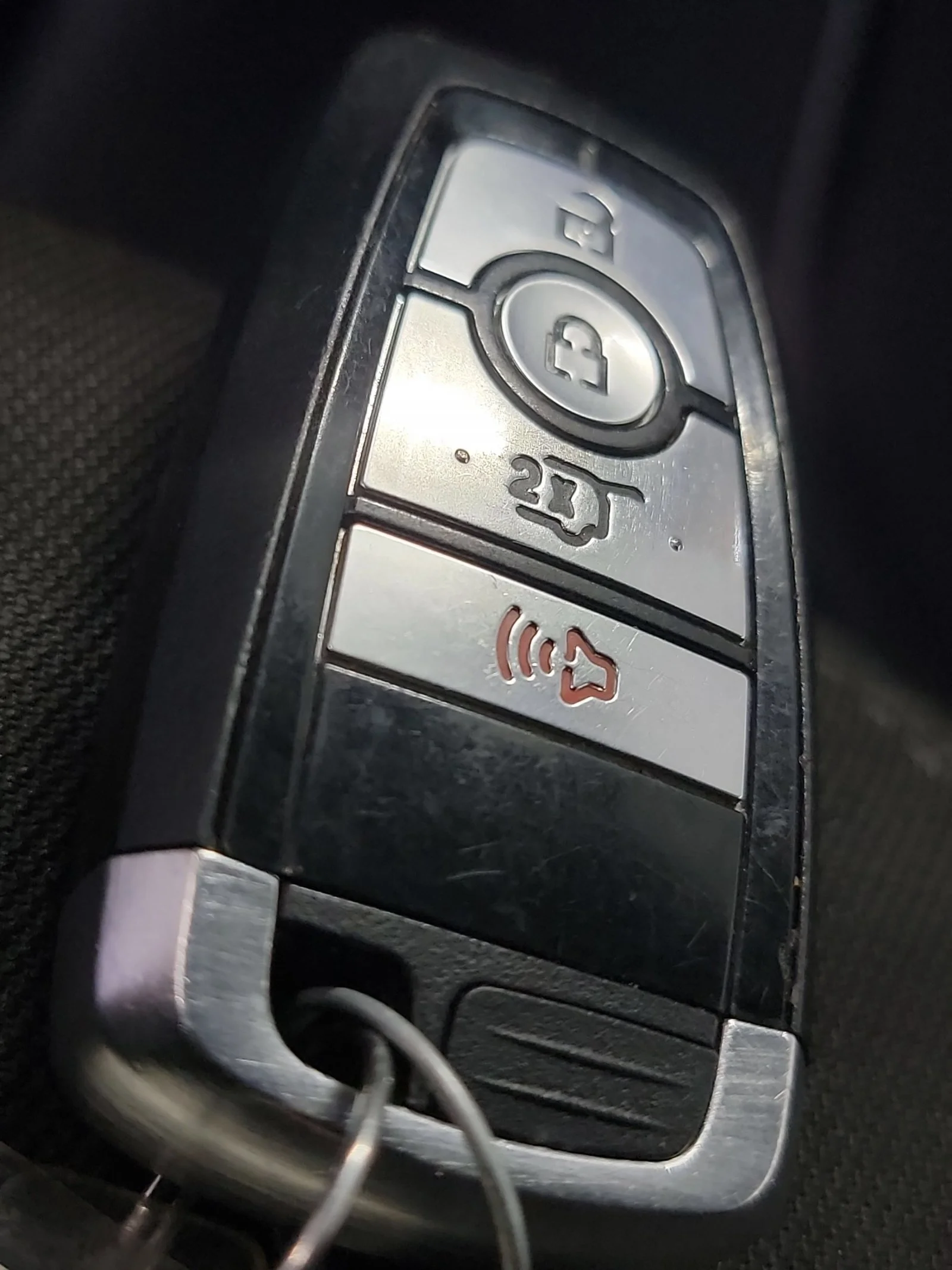 Used 2021 Oxford White Ford XLT image 30