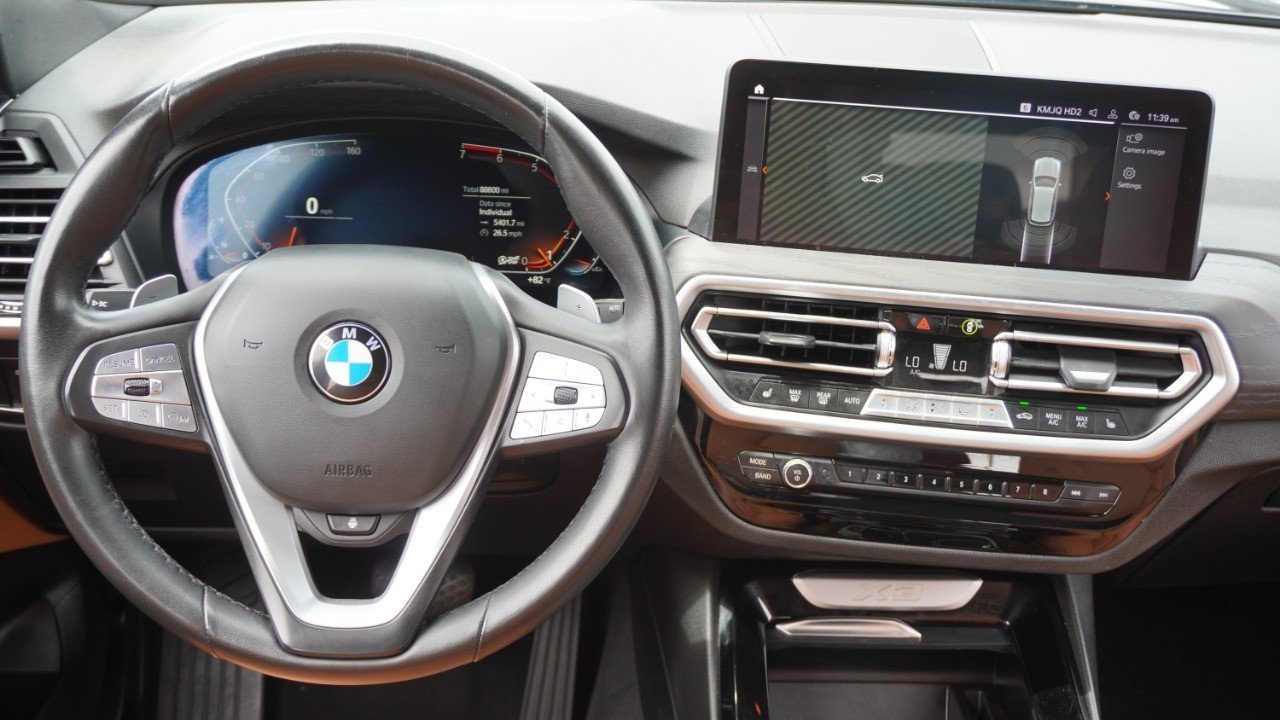 Used 2022 Gray BMW sDrive30i image 28