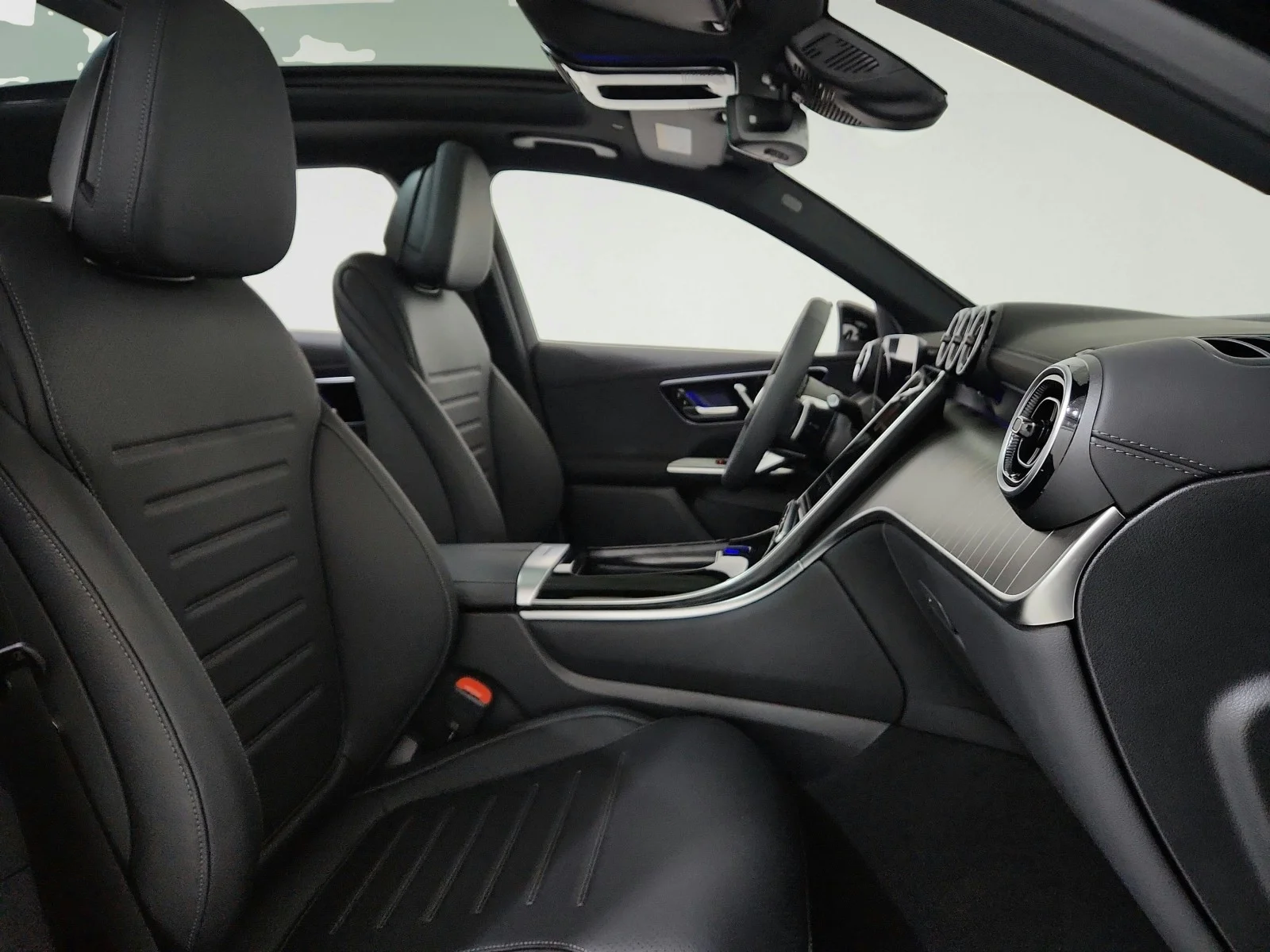 Certified Used 2026 Black Mercedes-Benz GLC 300 image 20