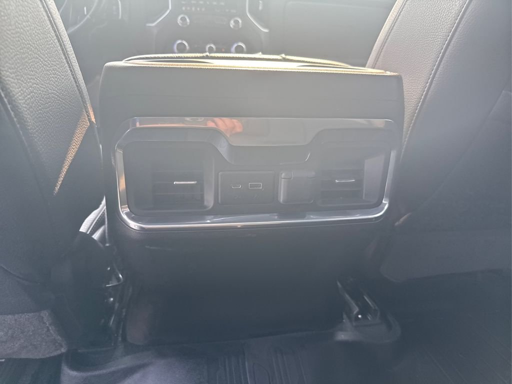 Used 2021 Hunter Metallic GMC Denali image 18