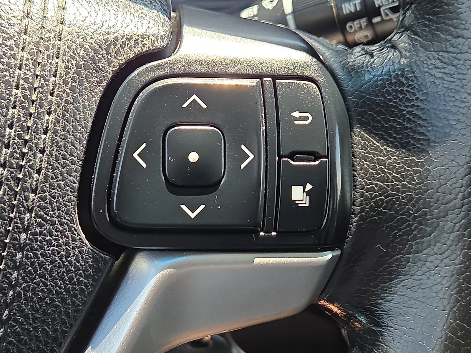 Used 2016 Silver Sky Metallic Toyota SE image 22