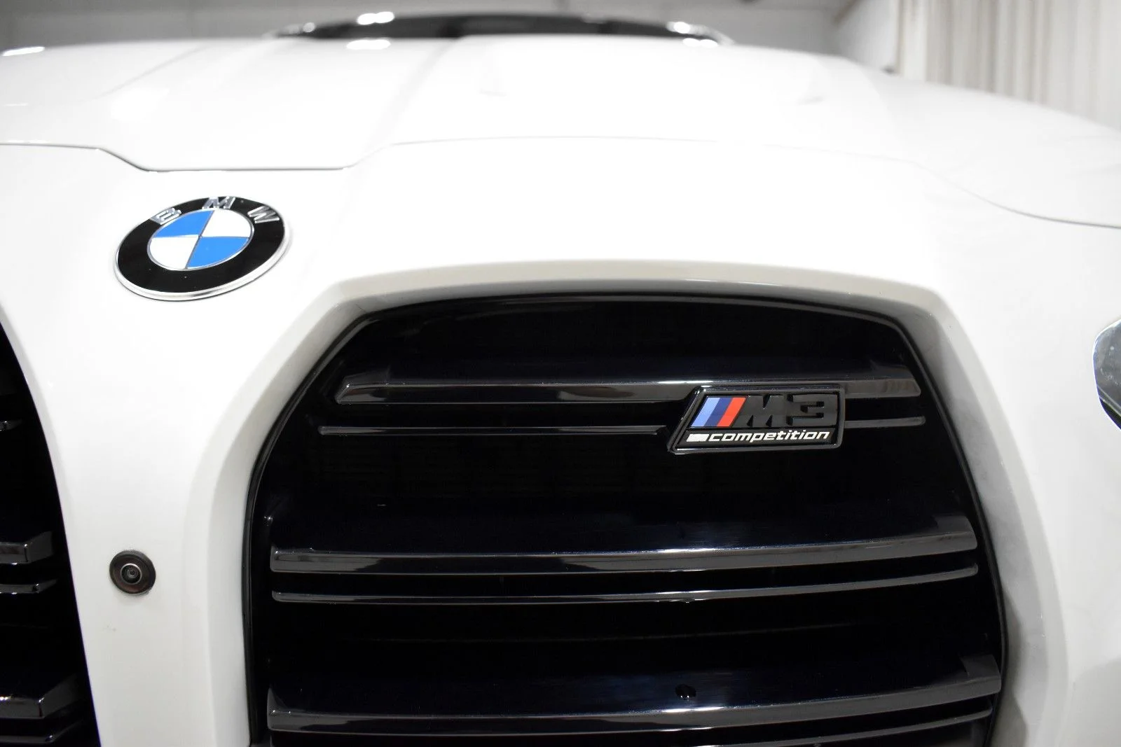 Used 2026 White BMW  image 14
