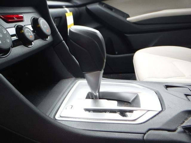 Used 2021 White Subaru Base image 13