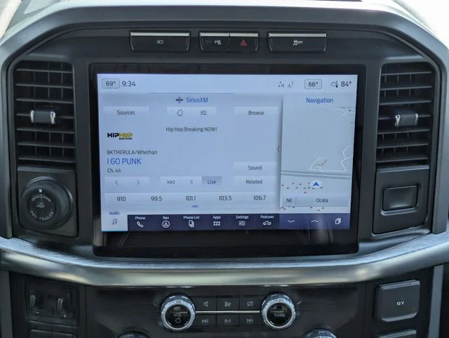 Certified Used 2023 Black Metallic Ford Lariat image 18