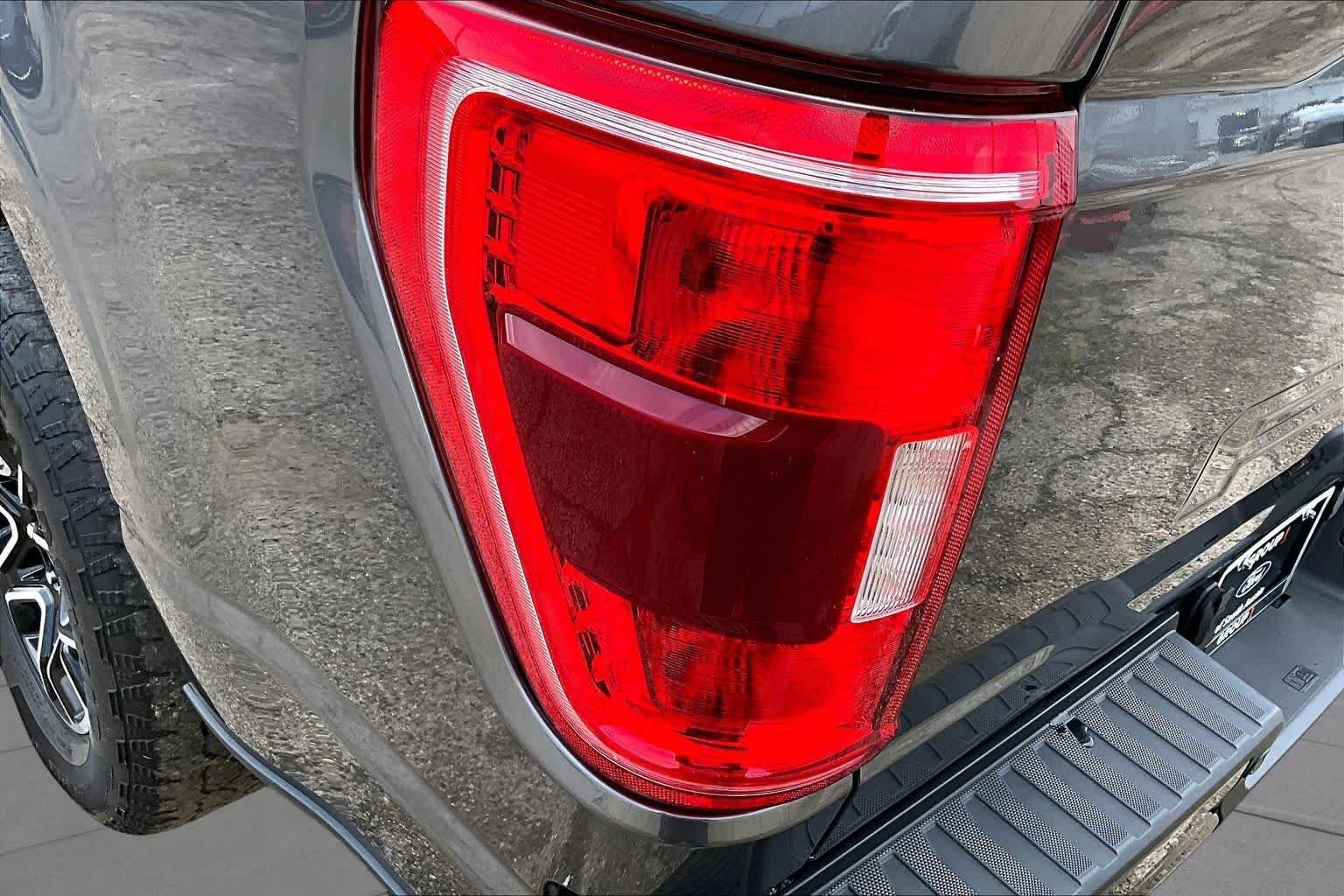 Used 2023 Carbonized Gray Metallic Ford XLT image 28
