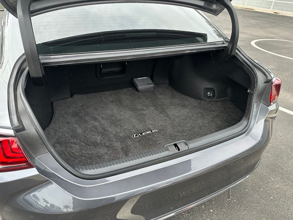 Used 2022 Gray Lexus 300h image 19