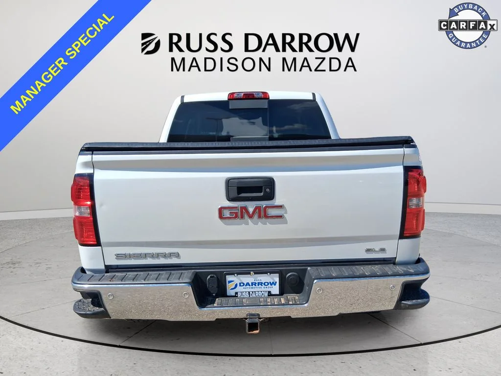 Used 2017 White GMC SLE image 4