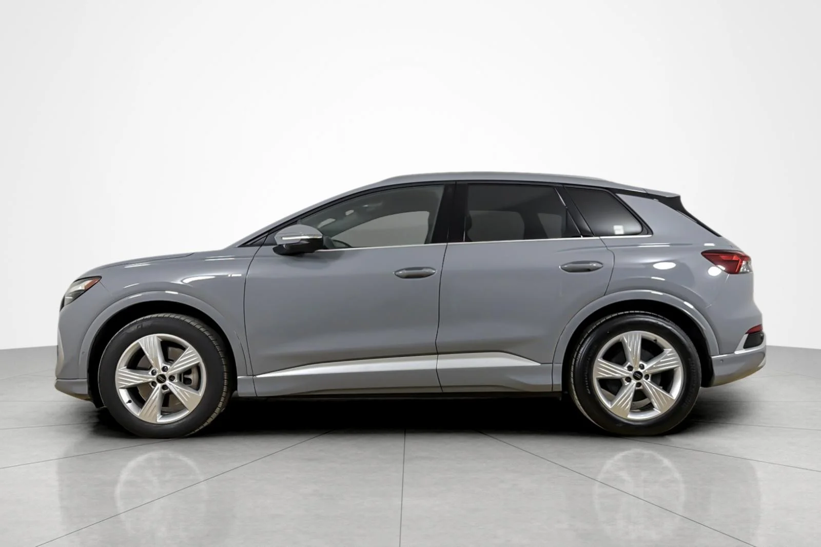 Certified 2024 Audi Q4 e-tron Premium Plus with VIN WA1LUBFZ0RP038684 for sale in Beverly Hills, CA
