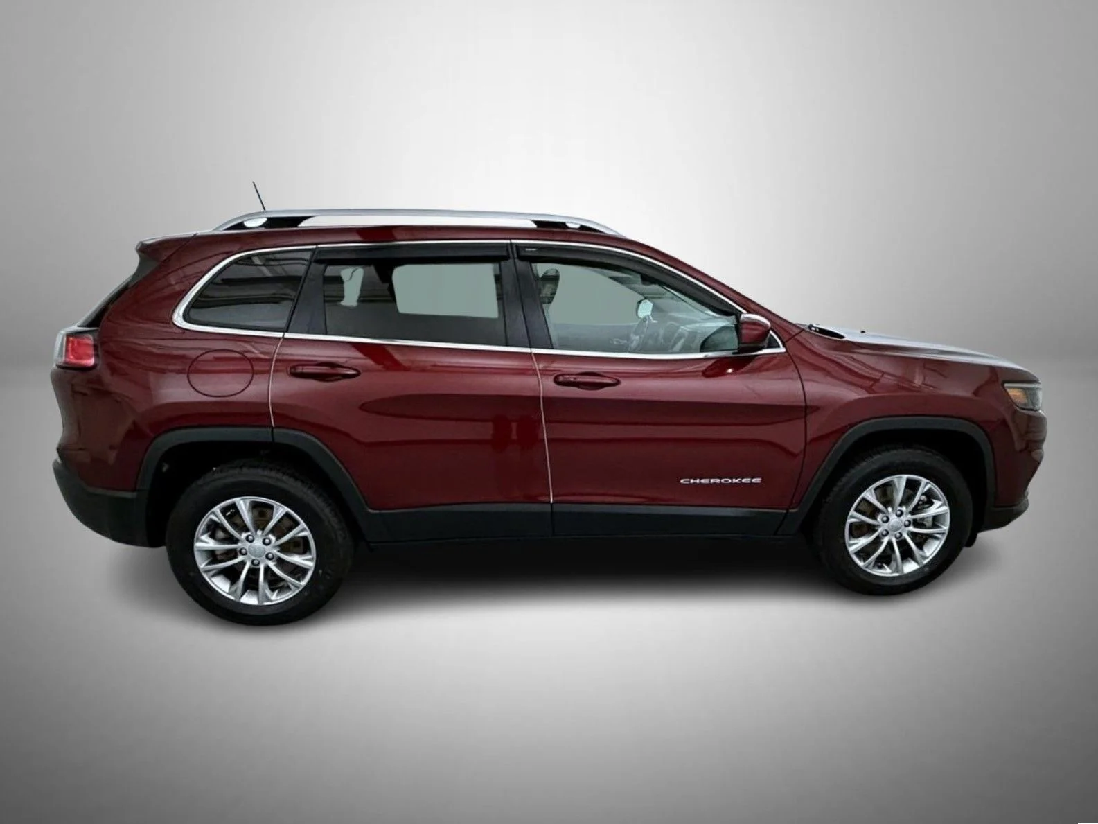 Used 2021 Red Jeep Latitude Plus image 4