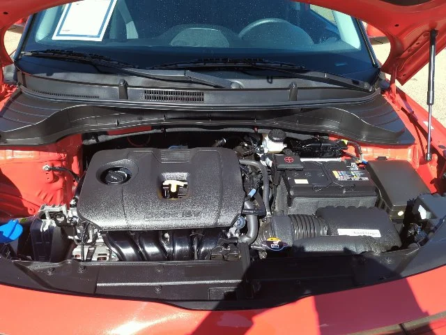 Used 2024 Red Kia LX image 23