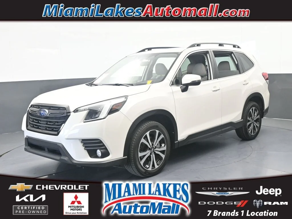 Used 2022 Crystal White Pearl Subaru Limited image 1