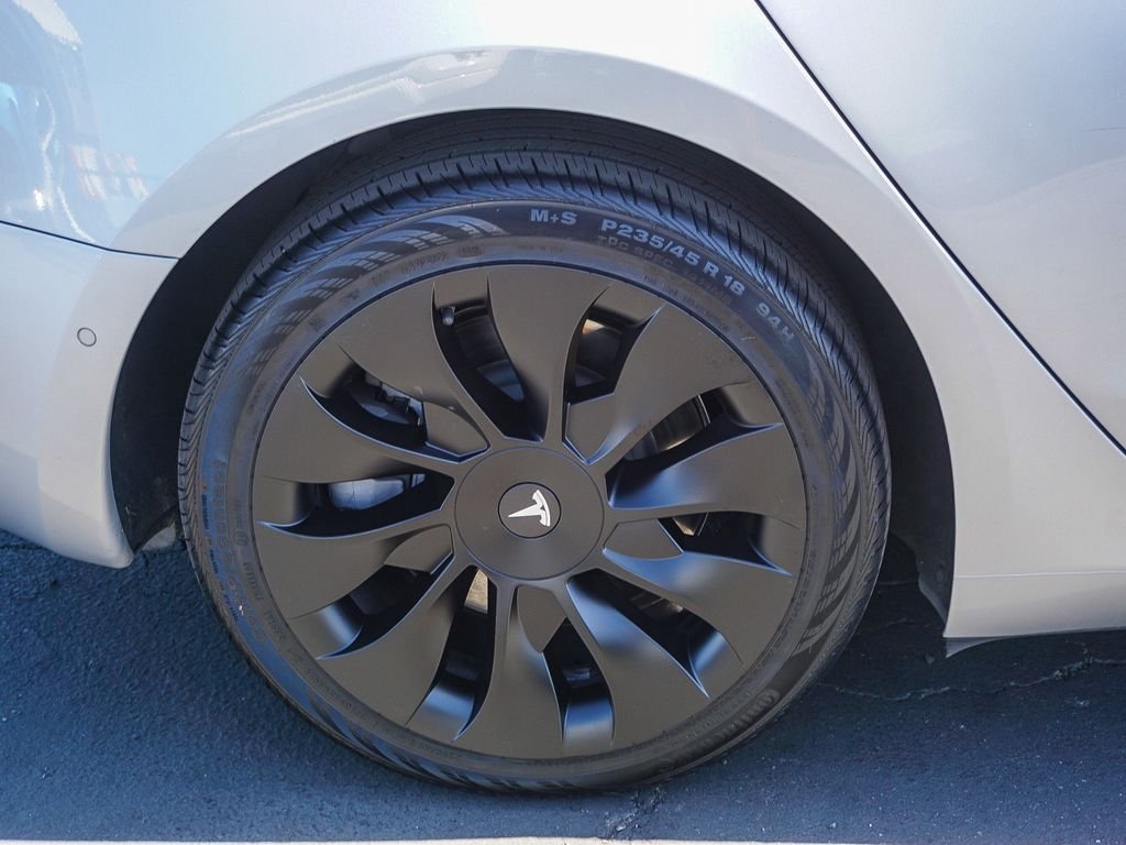 Used 2018 Gray Tesla Long Range image 8