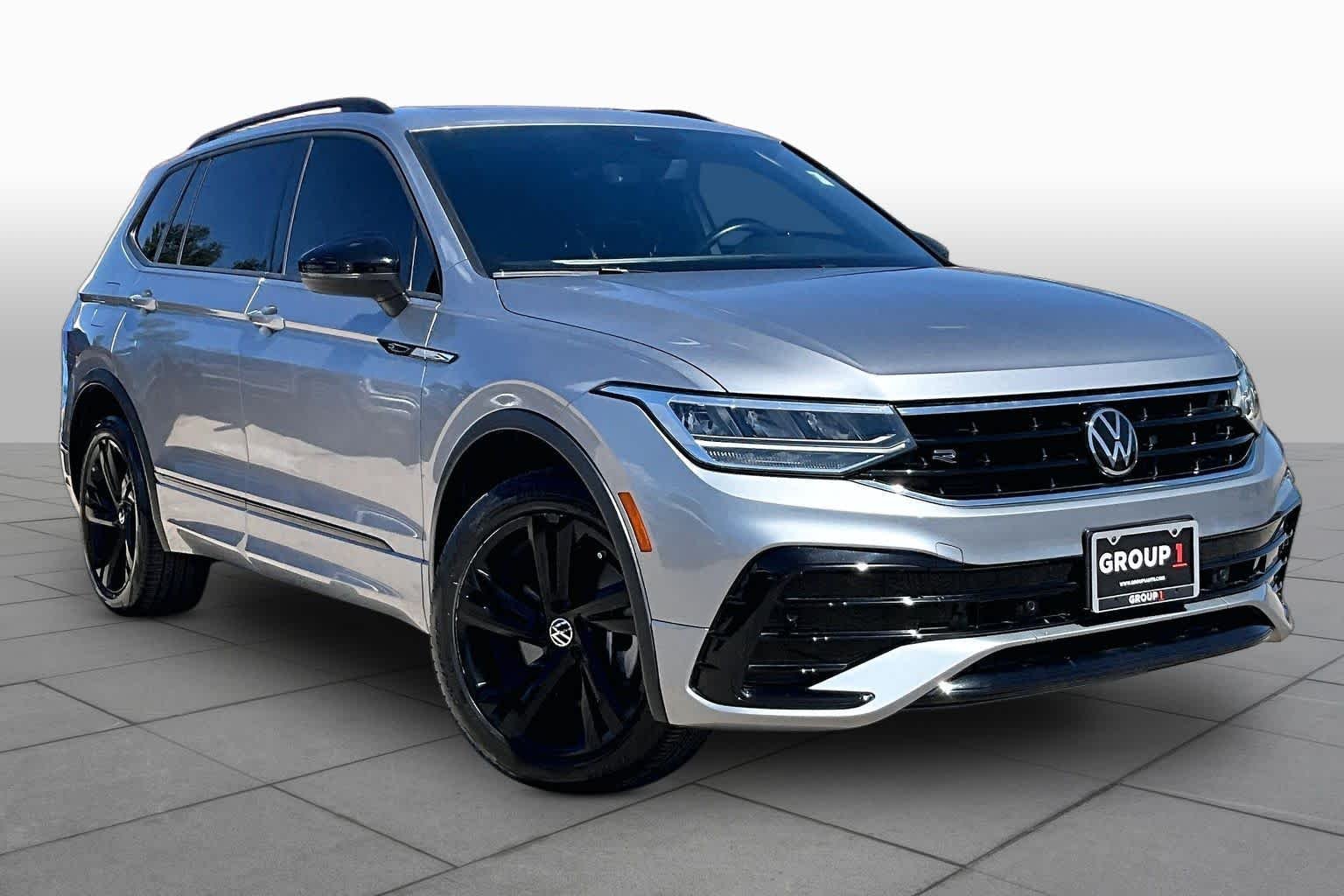 Certified Used 2024 Pyrite Silver Metallic Volkswagen SE R-Line Black image 3