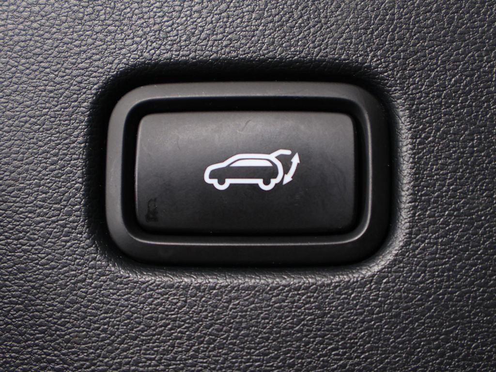 Used 2023 White Hyundai Limited image 54