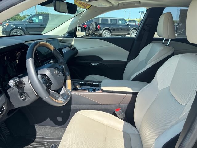 Used 2023 Black Lexus 350 Premium image 14