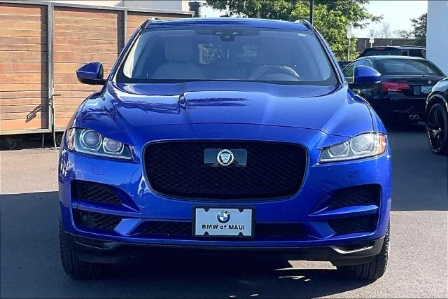 Used 2019 Blue Jaguar 25t Prestige image 3