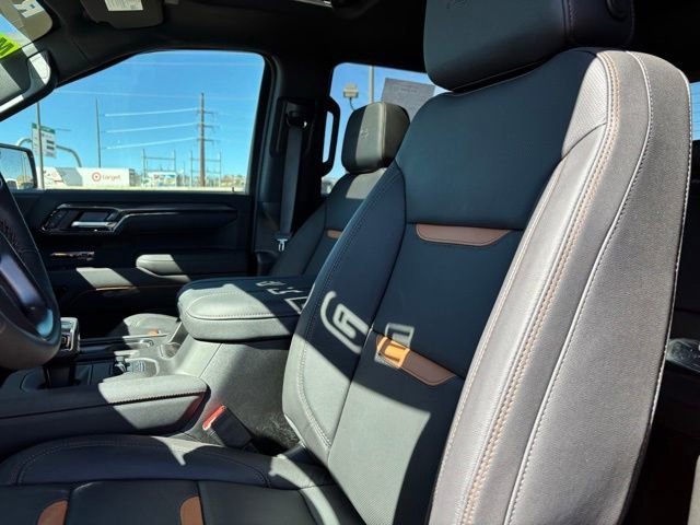 2025 GMC Sierra 1500 AT4 - Photo 12