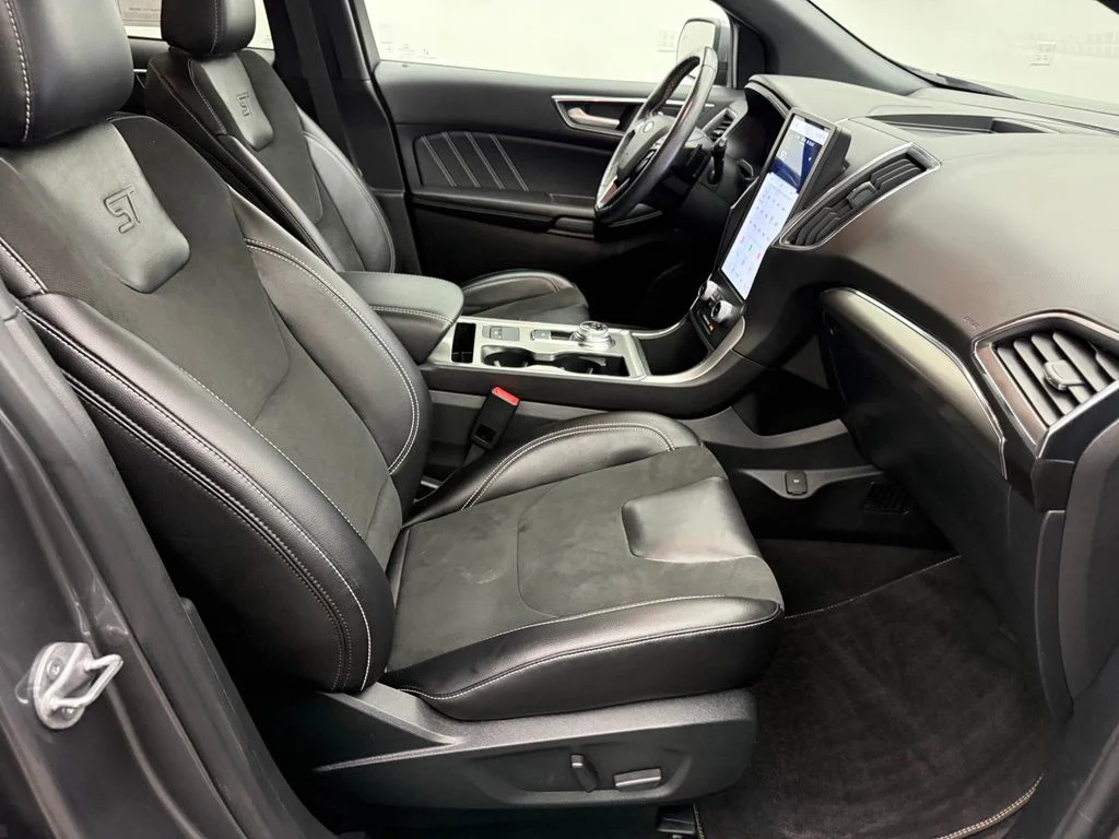 Used 2022 Gray Ford ST image 32