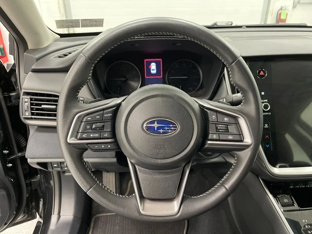 Used 2025 Crystal Black Silica Subaru Premium image 8