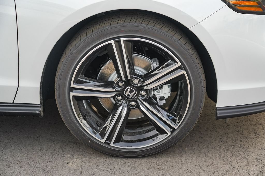 New 2026 Platinum White Pearl Honda Sport image 10
