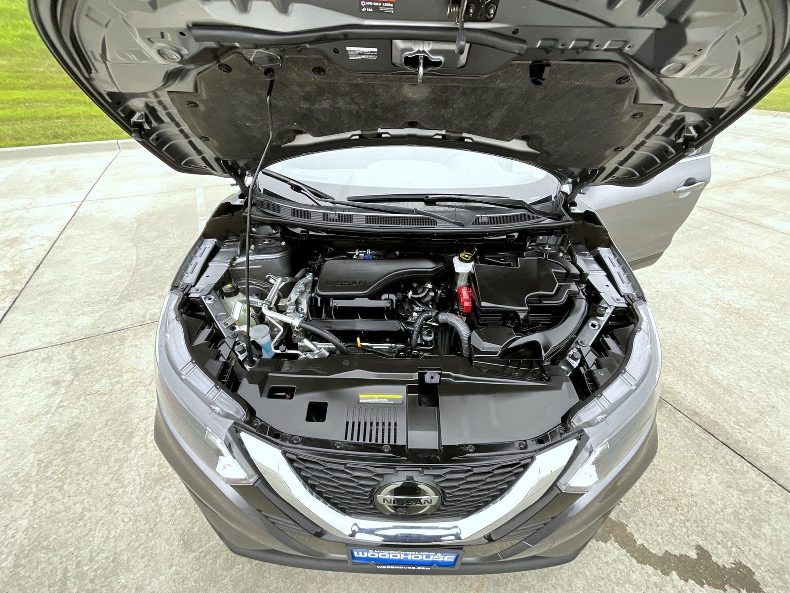 Used 2021 Gray Nissan S image 24