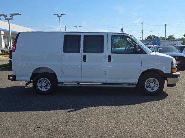 2025 Chevrolet Express Cargo Work Van - Photo 19