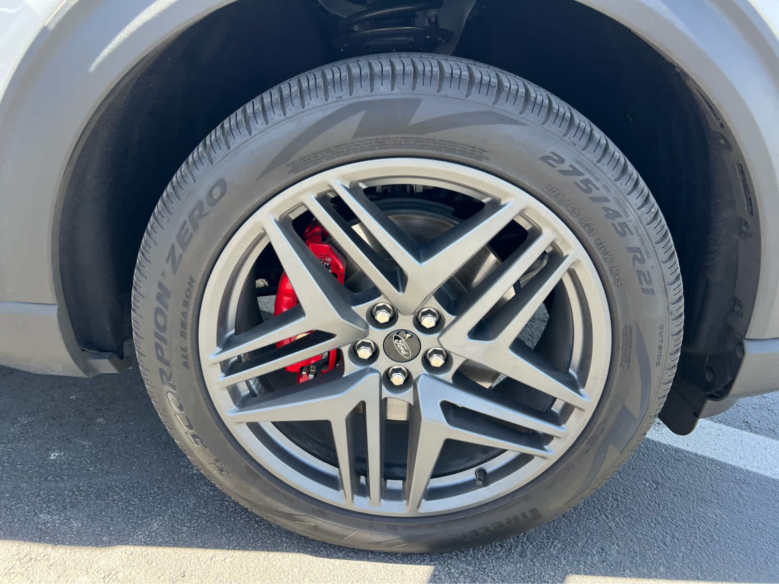 2025 Ford Explorer ST-LINE - Photo 16