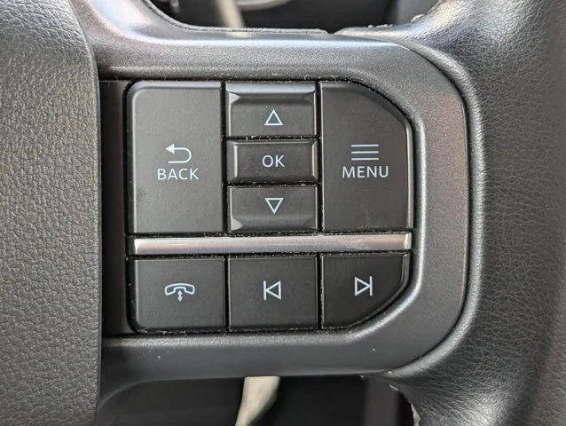 Used 2023 Gray Metallic Ford XLT image 25