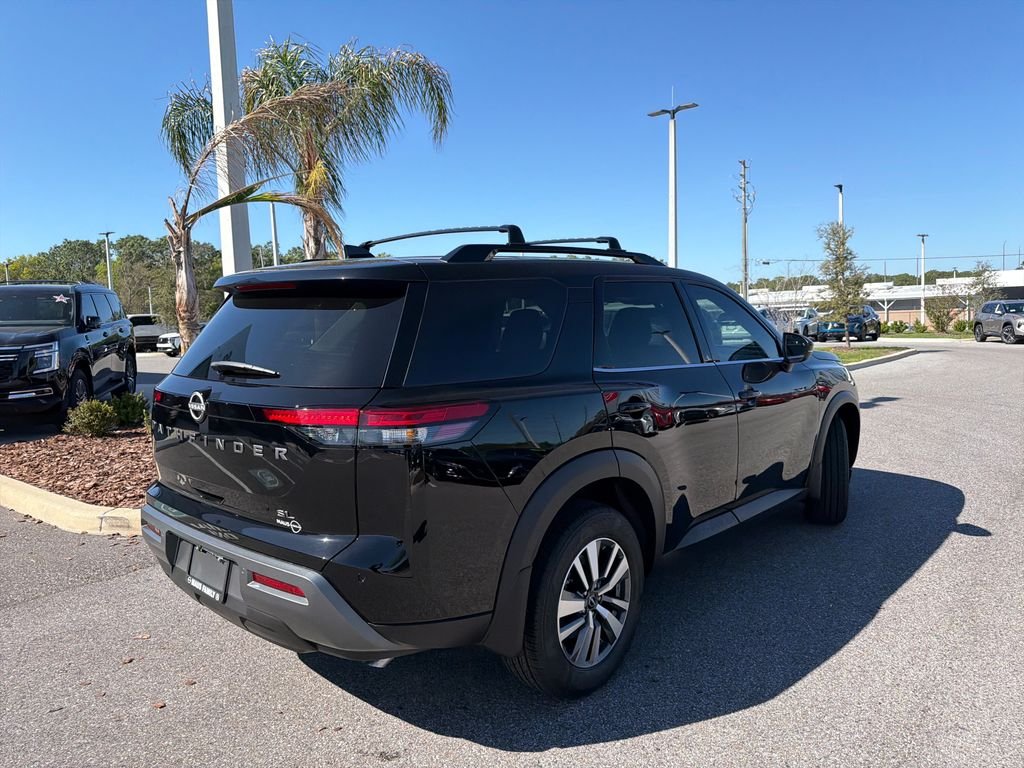 New 2026 Nissan Pathfinder SL 4D Sport Utility
