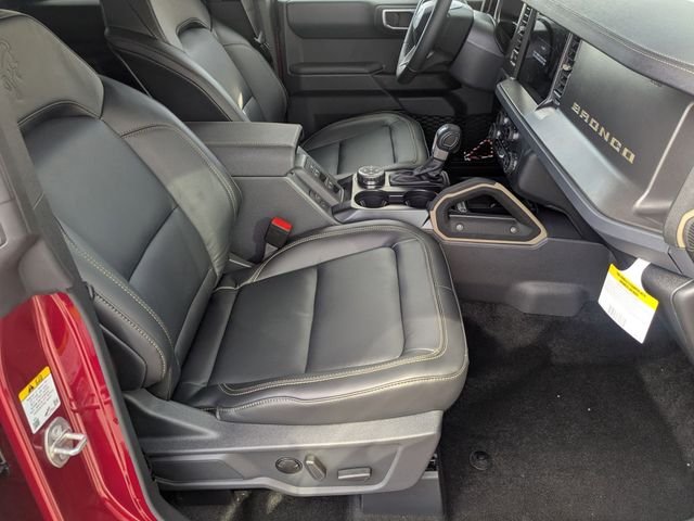 New 2025 Ruby Red Metallic Tinted Clearcoat Ford Badlands® image 22