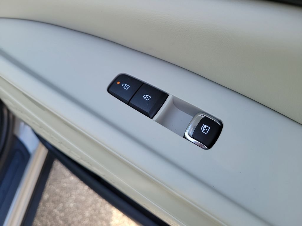 New 2026 Silver Kia SX Prestige image 11