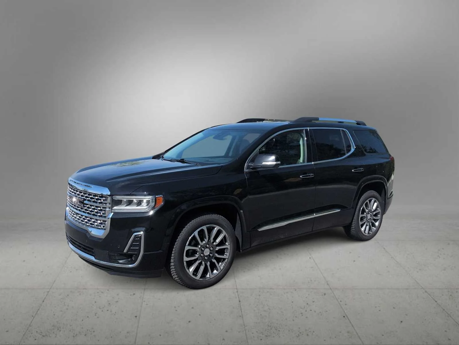 Used 2021 Ebony Twilight Metallic GMC Denali image 4