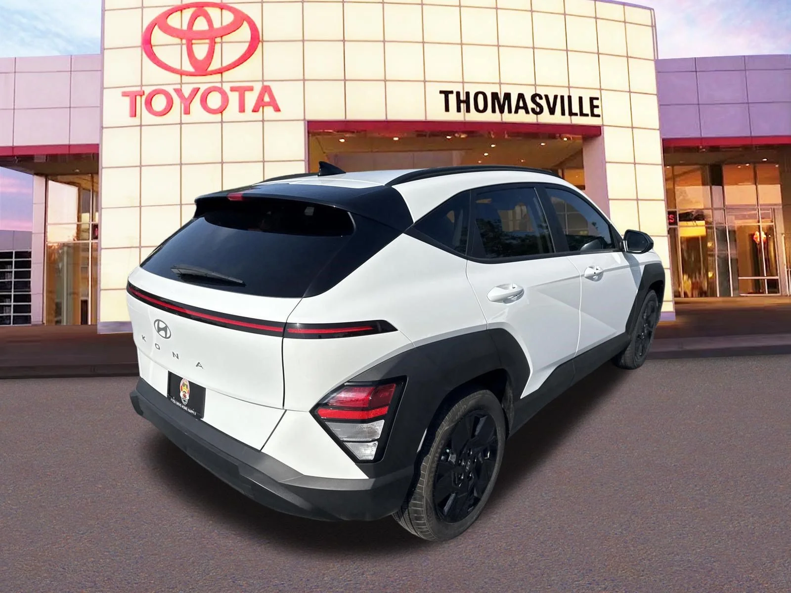 Used 2026 Atlas White Hyundai SEL Sport image 5