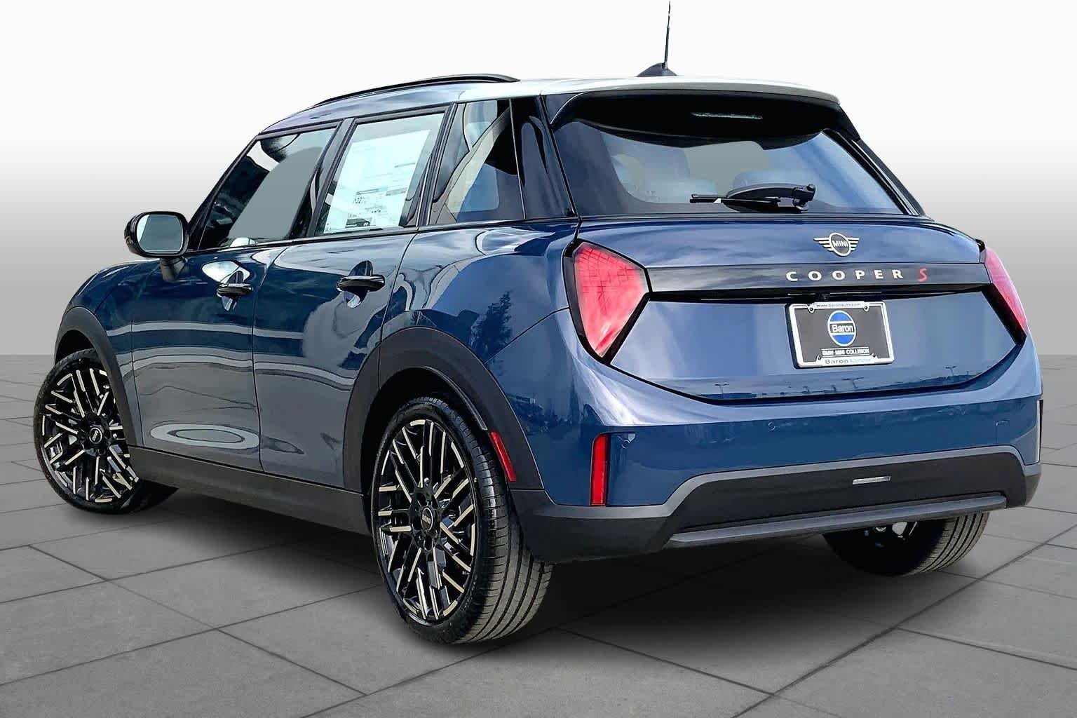 2026 MINI Hardtop 4 Door S - Photo 12