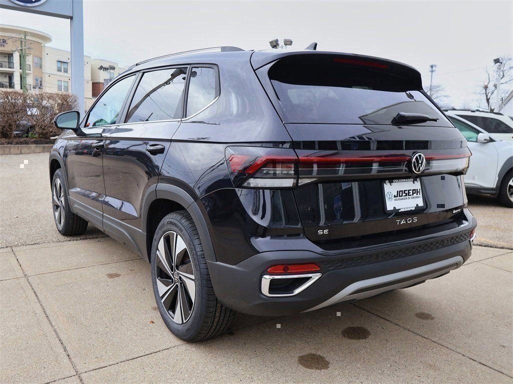 New 2026 Black Volkswagen 1.5T SE image 3